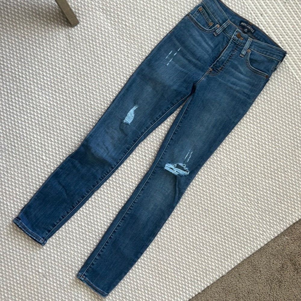 JCrew Mercantile distressed skinny jeans